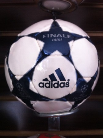 Adidas Finale 3 - Temporada 2003-2004